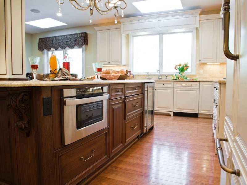 A Guide To Choosing Kitchen Cabinetry - Raised Panel