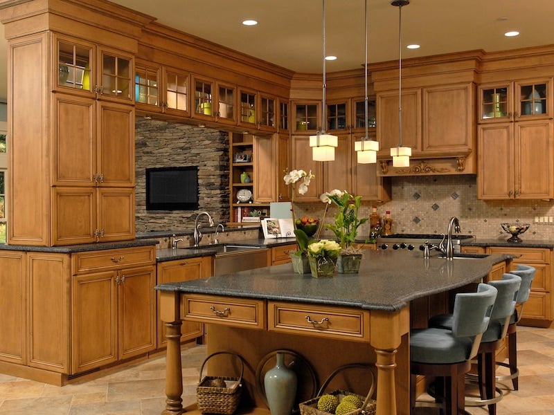 A Guide To Choosing Kitchen Cabinetry - Stained Cabinets