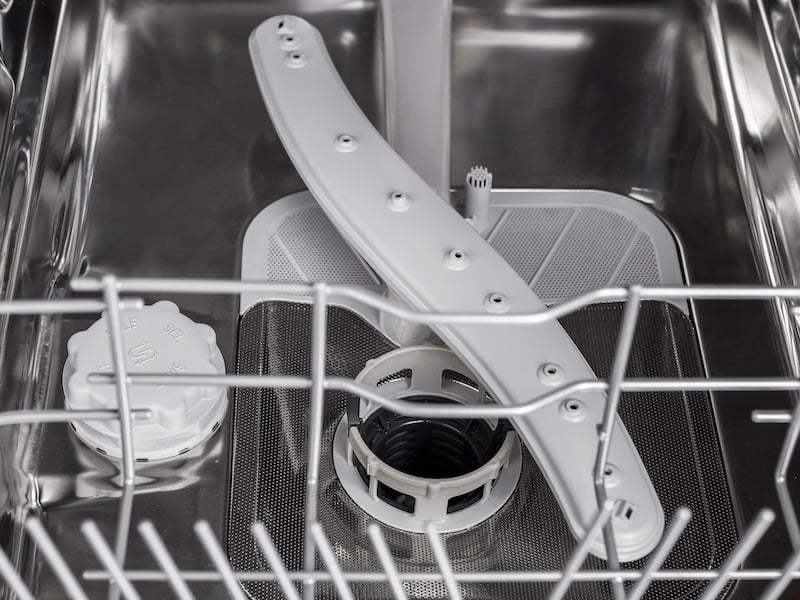 Comparing Dishwasher Salts: Which One is the Best for Cleaner