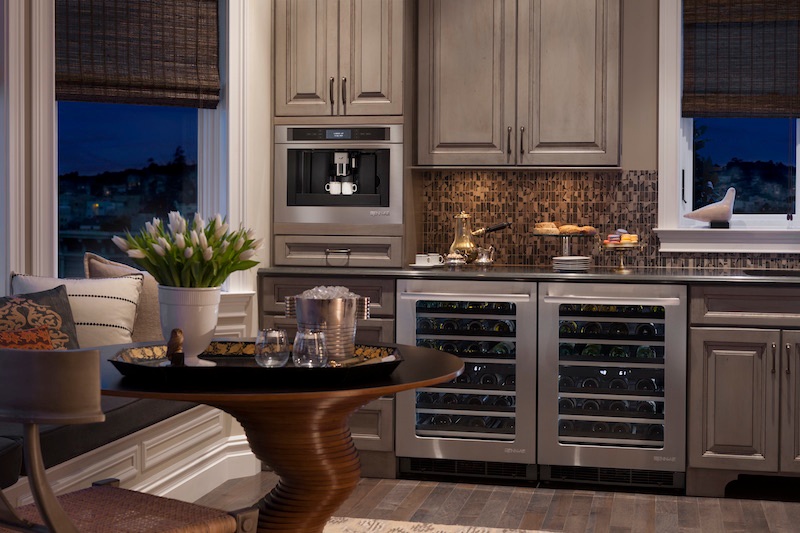 A Guide To Choosing The Best Beverage Center For You