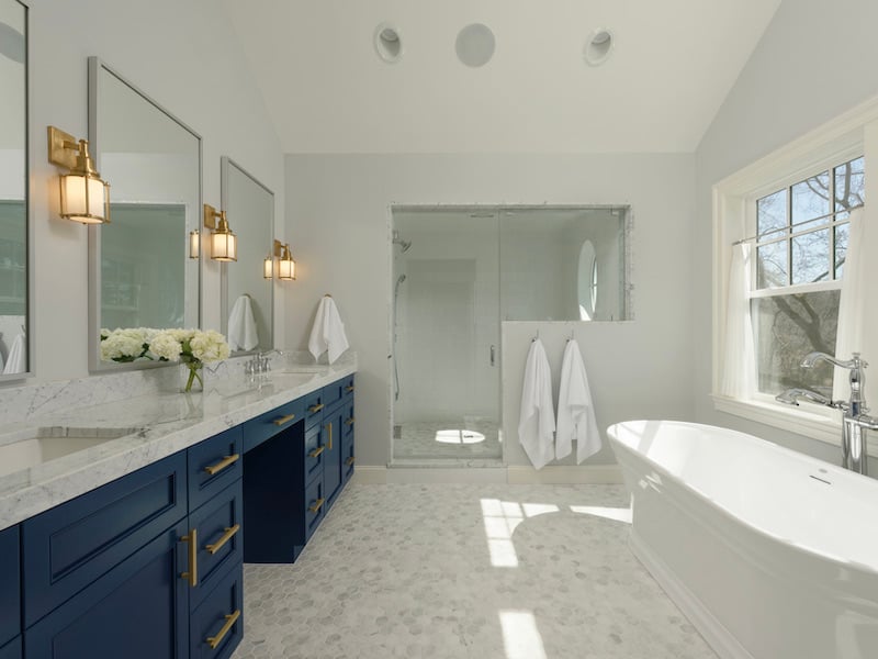 Demystifying The Process Of Remodeling Your Bathroom - Paint and Accessorize