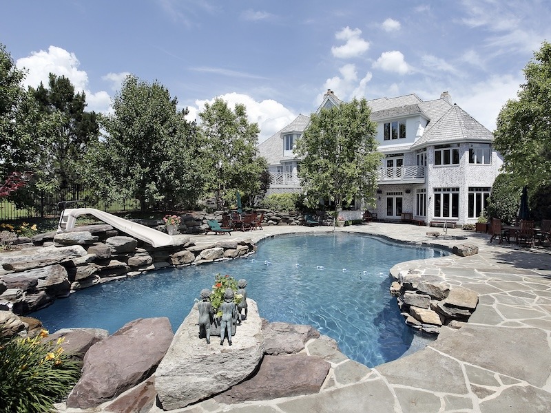 Different Types and Styles of Swimming Pools To Consider For Your Home - Freeform