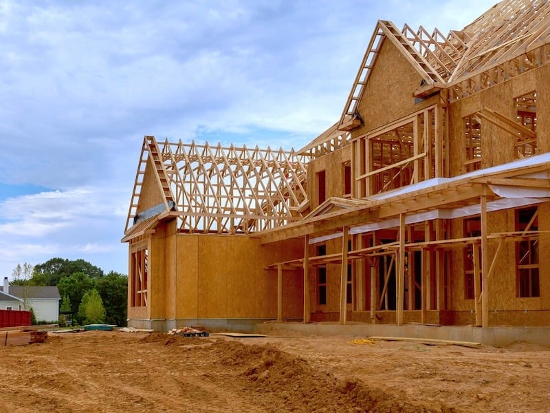 How Interest Rate Cuts Can Impact The Cost Of Building A Custom Home - 2