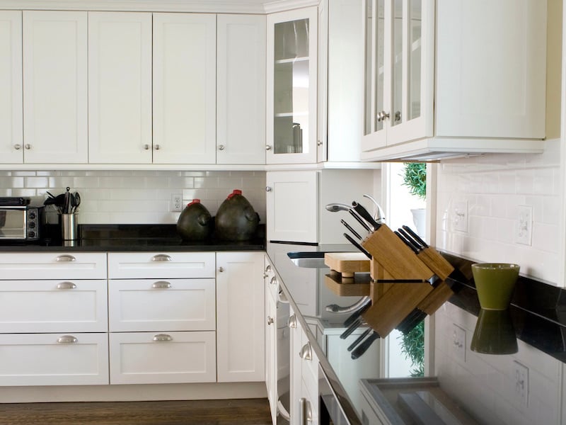 Kitchen Cabinet Hardware - Style - Transitional