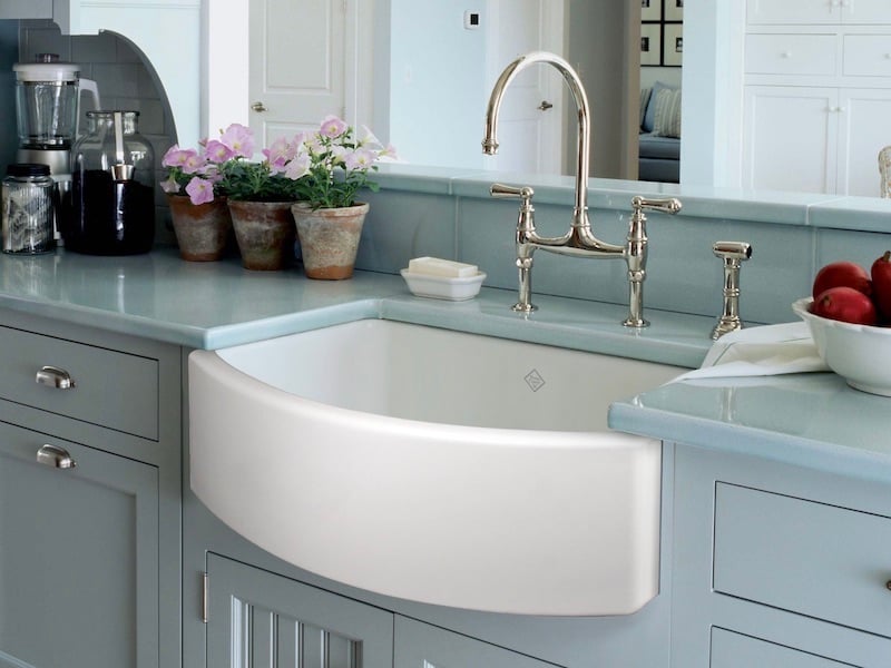 Our Guide To Selecting A Material For Your Kitchen Sink - Fireclay