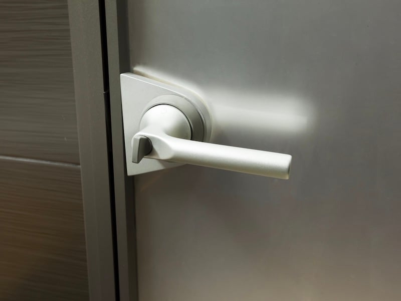 Tips For Selecting The Right Hardware For Your Interior Doors - Privacy Handle