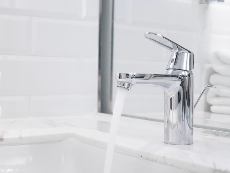 What You Need To Know When Choosing Faucets For Your Bathroom - Single Handle