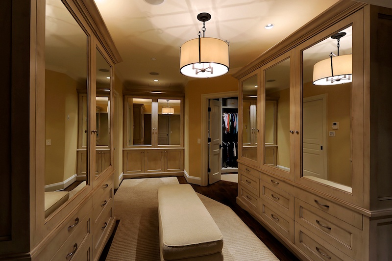 7 Amazing, Highly Organized Closets That Will Inspire You!