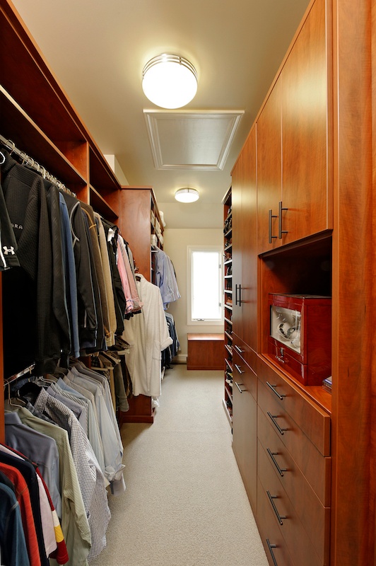 7 Amazing, Highly Organized Closets That Will Inspire You!