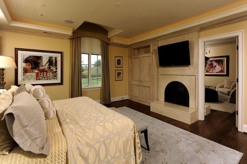 luxury master bedrooms with fireplaces