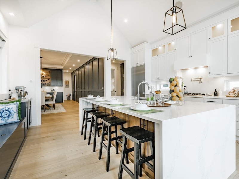 How To Select The Ideal Hardwood Flooring For Your Home