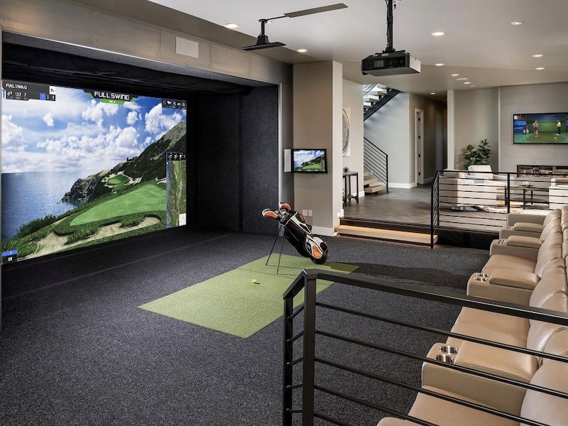 Luxury at Home: Why a Golf Simulator Is the Ultimate Amenity